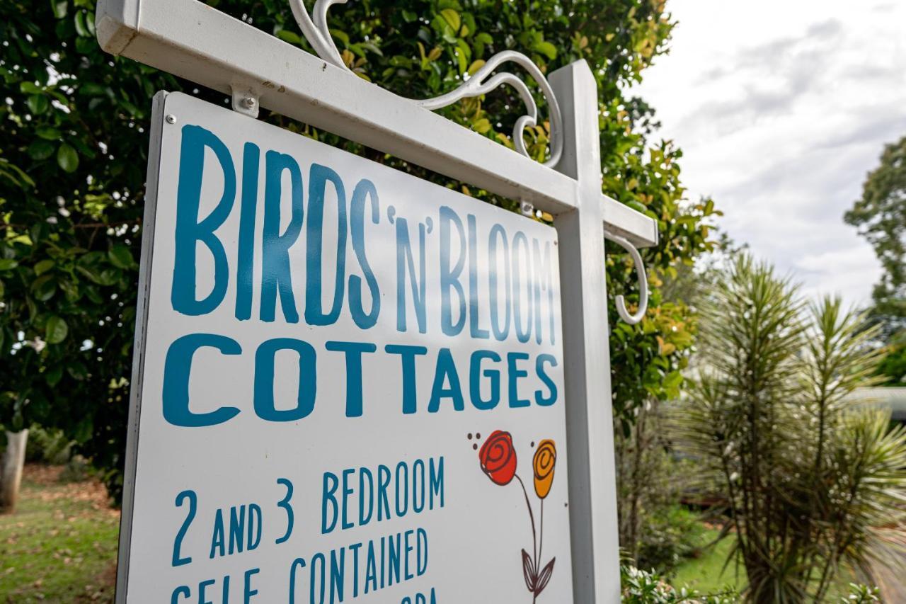 Birds 'N' Bloom Cottages Yungaburra Ngoại thất bức ảnh